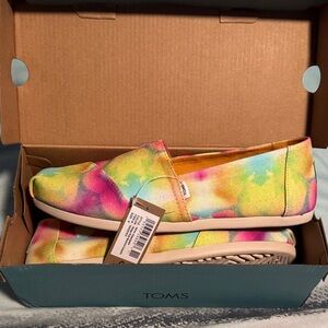 TOMS Women's Colorful Canvas Flats
